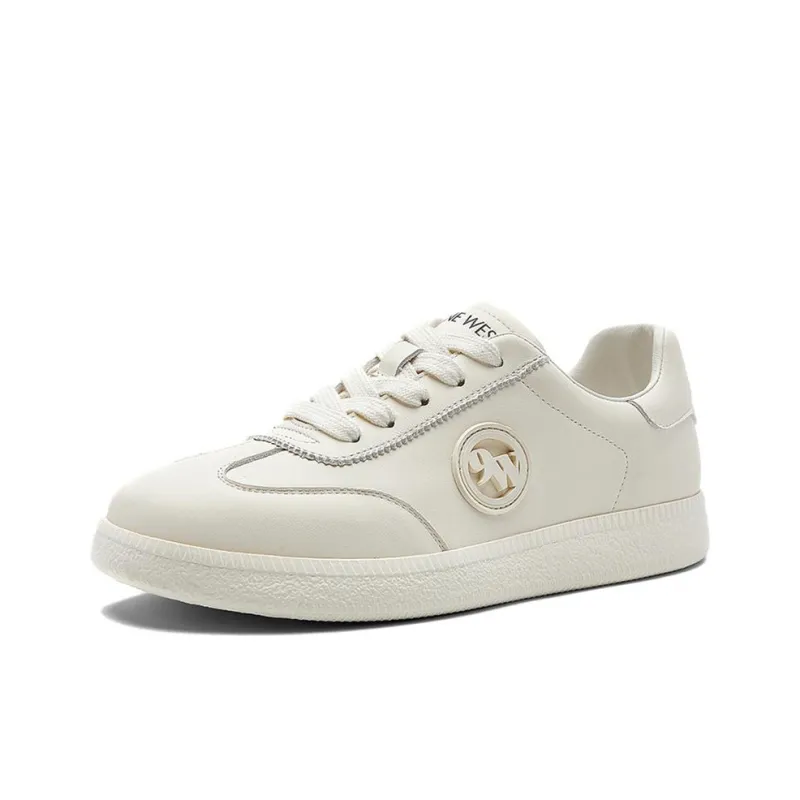 NINE WEST Low Top Skateboard Shoes Women's Ecru-1