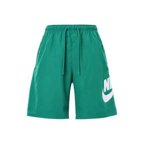 Nike Casual Shorts Men Green
