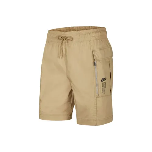 Nike SportSwear Men's Woven Cargo Shorts