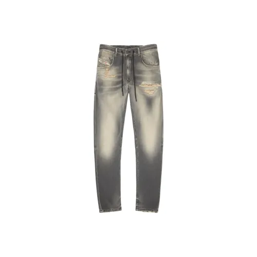 DIESEL 2032 D Krooley B Distressed Jeans