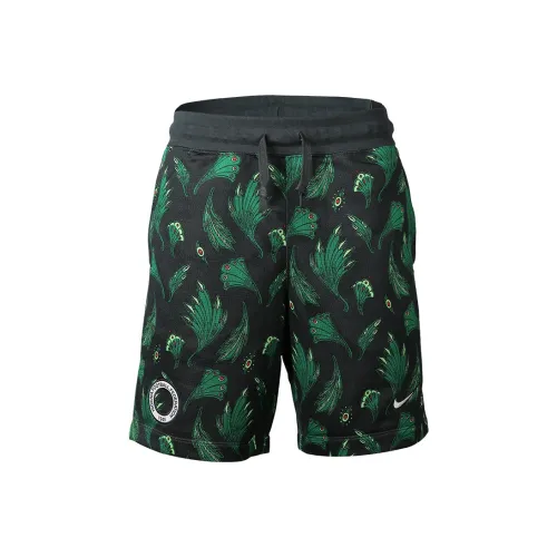 Nike Casual Shorts Men Green