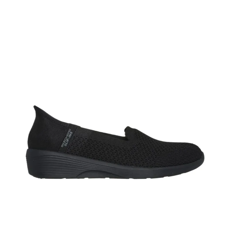 Skechers Arya Low Top Casual Shoes Women's Black-1