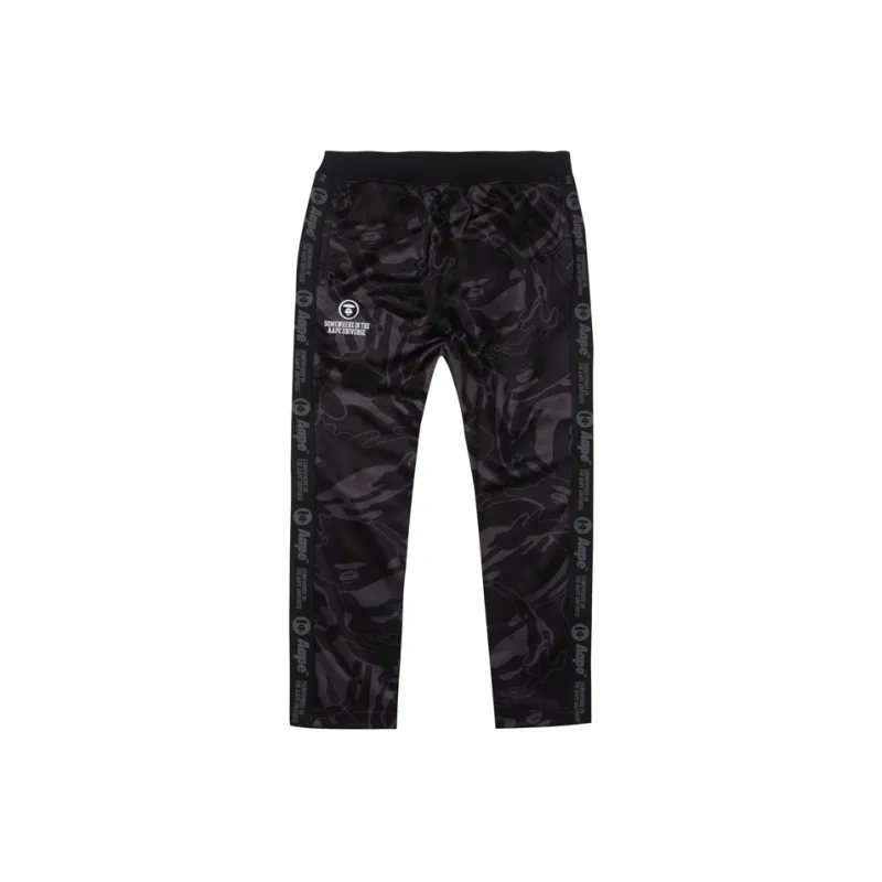 Aape By *A Bathing APE® Graphic print Logo patch Trousers-2