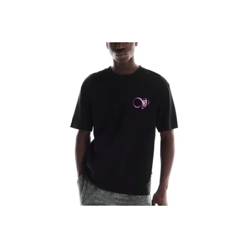 On T Shirt Men's Black/Raspberry Red