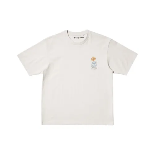 UNIQLO x WANGZHERONGYAO,LIANMINGKUAN Glory Of Kings Co branded Model SS25 T Shirt Unisex Light Beige