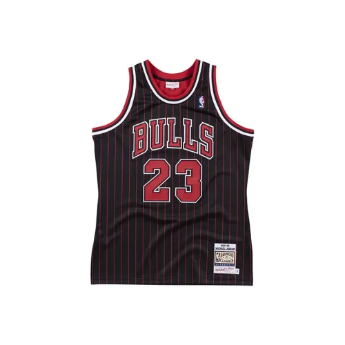 Mitchell Ness Chicago Bulls 1995 96 Michael Jordan Authentic Jersey