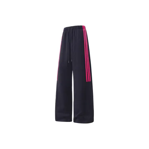 Lyle & Scott swim shorts in yellow