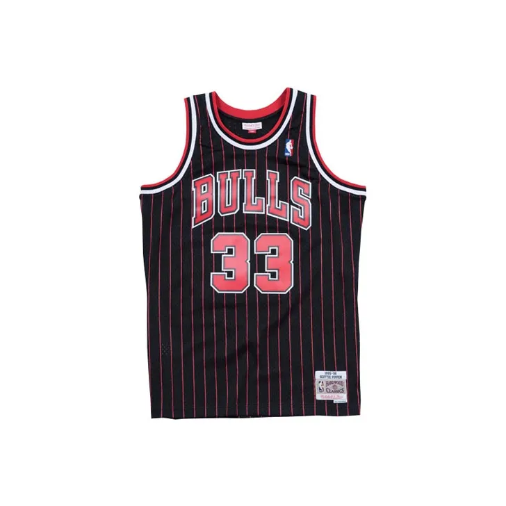Mitchell & Ness Chicago Bulls Alternate 1995 96 Scottie Pippen Swingman Jersey-0