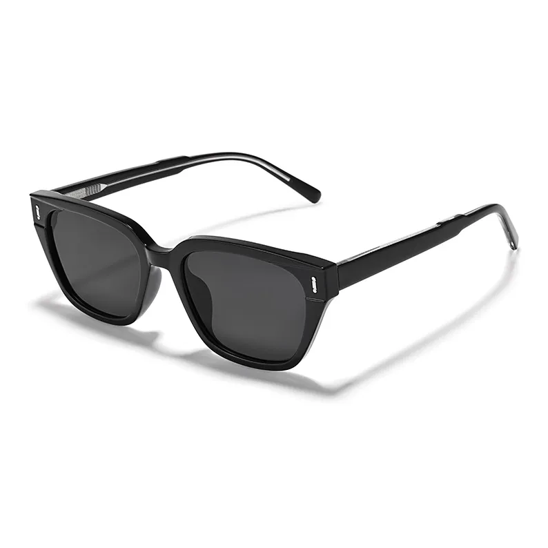 Sagawa TR/Memory Plastic Square Sunglasses Unisex-4