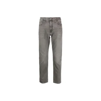 Levis 502 Taper Jeans