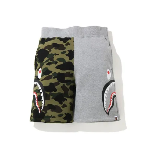 A BATHING APE 1st Camo Side Shark Sweatshort