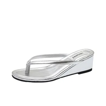 Xingdiman Abrasion Resistant Slip Resistant Flip Flops Women's Box