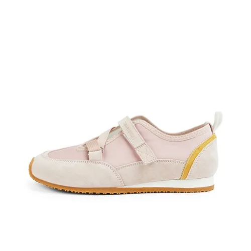 TOOMANYSHOES Casual Shoes Women's