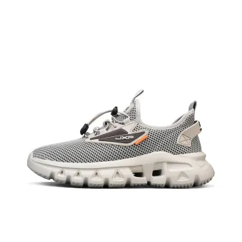 Jeep Cushioning Height Increasing Abrasion Resistant Lightweight Slip Resistant Low Top Hiking Shoes Men's