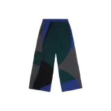Relax in style in these cosy sweat shorts from