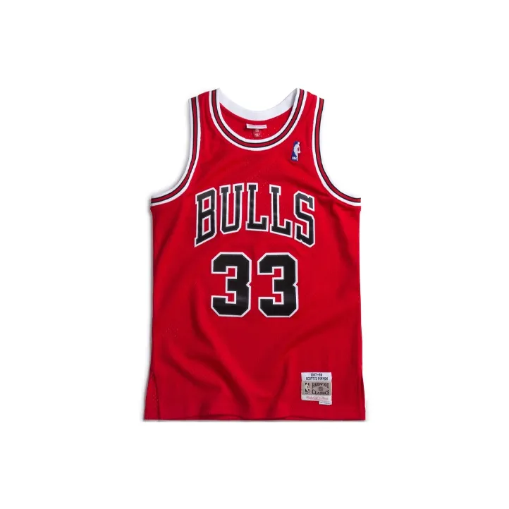Mitchell & Ness Chicago Bulls Road 1997 98 Scottie Pippen Swingman Jersey-0