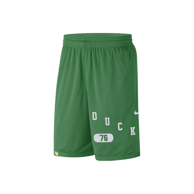 Nike Casual Shorts Men Grass Green-0