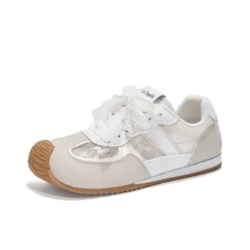La Chapelle Slip Resistant, Abrasion Resistant, Lightweight Low Top Casual Shoes Women's Beige