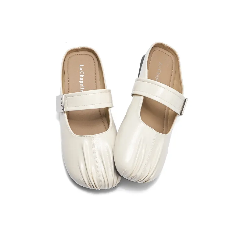 La Chapelle Antibacterial, Slip Resistant, Abrasion Resistant Closed Toe Slippers Women's Beige-1