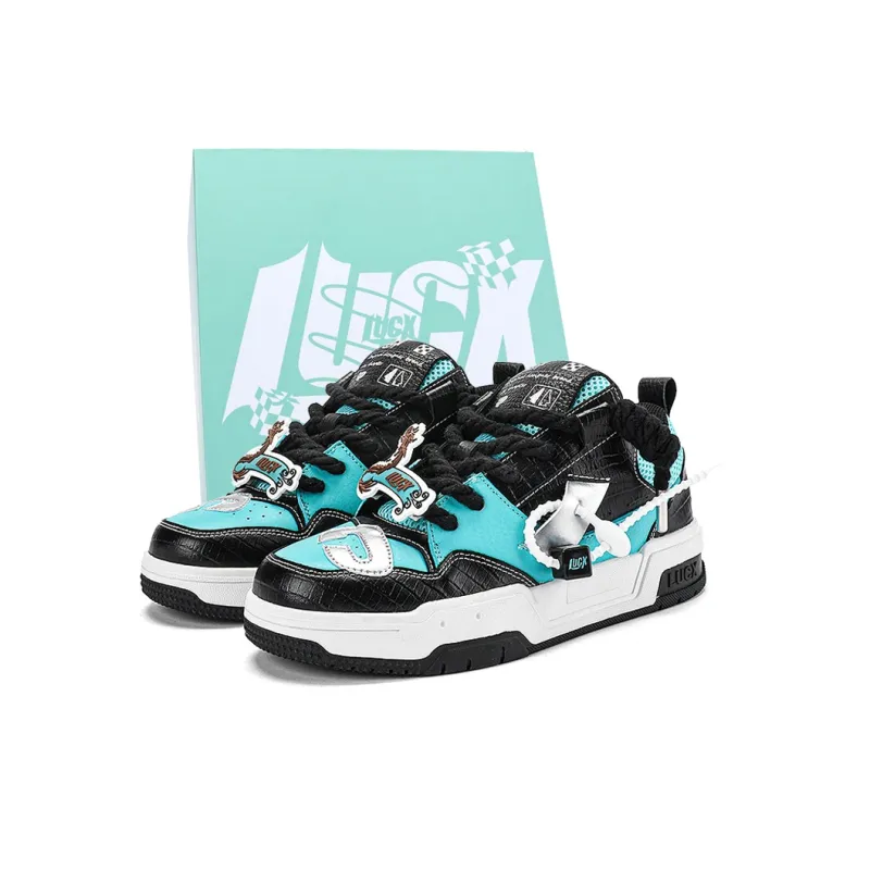 LUCX Lucky Shoes Anti Slip Wear Resistant Low Top Casual Shoes Unisex-1