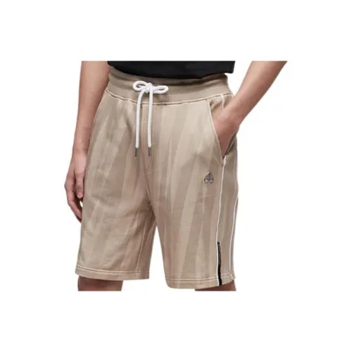 Moose Knuckles Casual Shorts Men Umber
