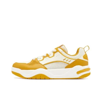 QIAODAN Wear resistant And Lightweight Low Top Skateboard Shoes Men's White Yellow