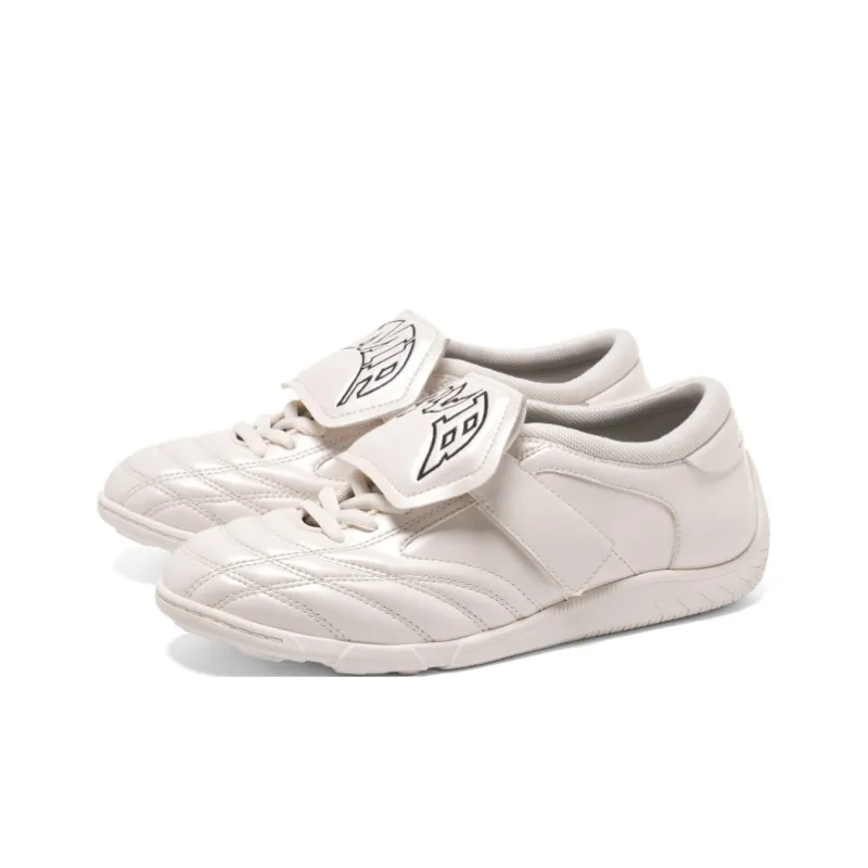 BBIMP Anti Slip Wear Resistant Low Top Casual Shoes Women's Pearl White-1