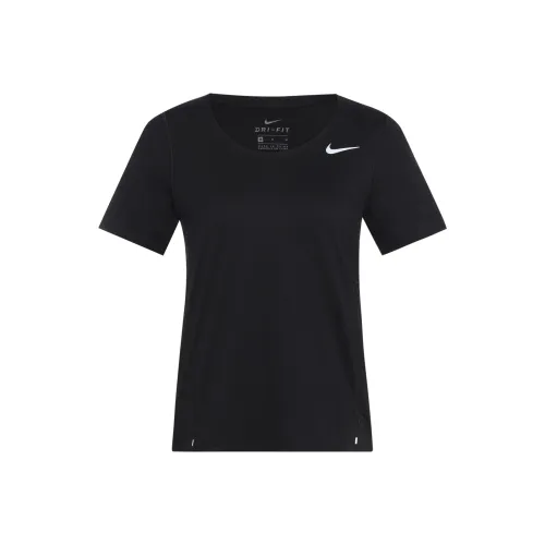 Nike Set in Sleeve T Shirt Women's Black