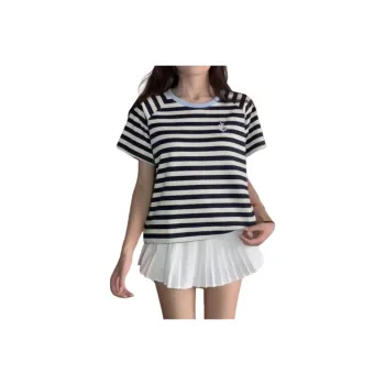 MORii Set in Sleeve T Shirt Women's Image Color