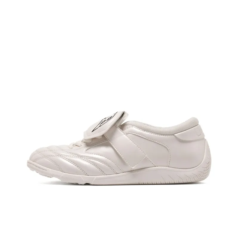 BBIMP Anti Slip Wear Resistant Low Top Casual Shoes Women's Pearl White-0