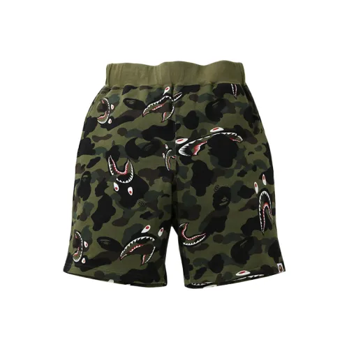 A BATHING APE Shark 1st Camo Wide Sweatshort