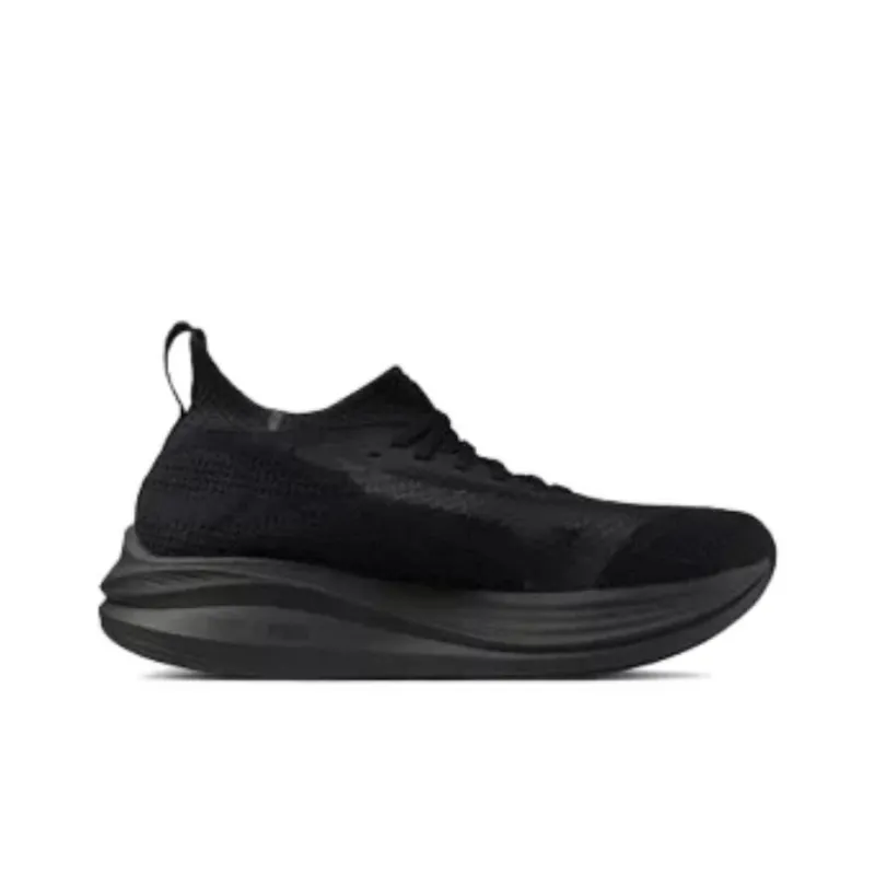 Mizuno Neo Zen 'Triple Black'-1