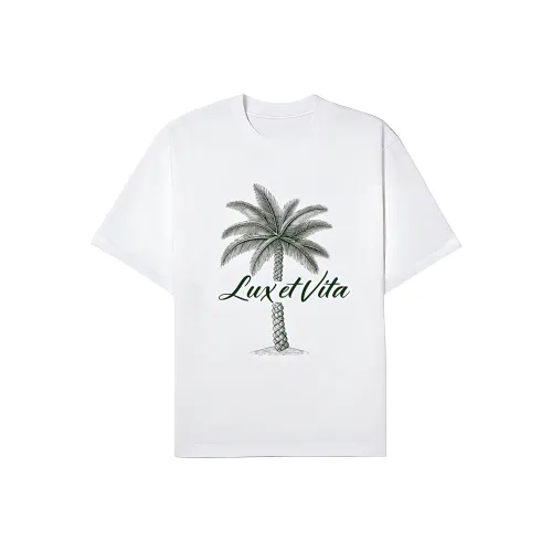 Sitten vetoketju tähän adidas-huppariin ja mene juhlimaan sitä