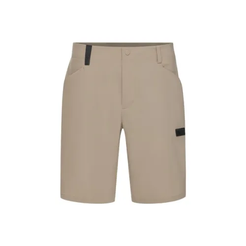 DESCENTE DUALIS Casual Shorts Men
