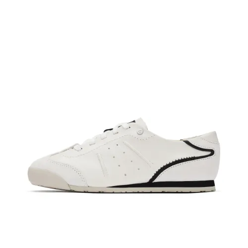 Clarks Low Top Casual Shoes Women's White