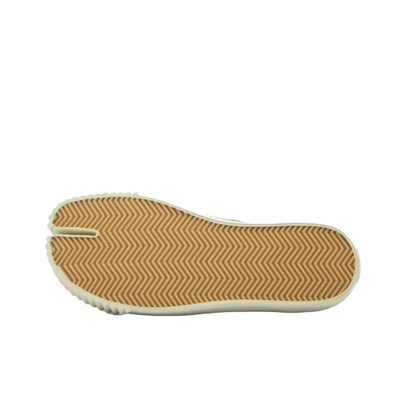 Maison Margiela Tabi Low Top Sneakers-5