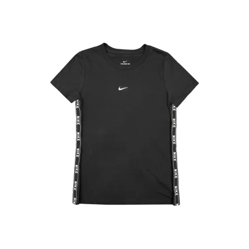 Nike Set in Sleeve T Shirt Women's Black