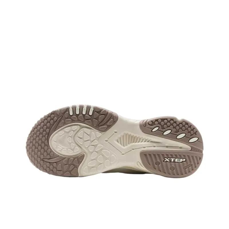 XTEP Lightweight Coverage Low Top Chunky Sneakers Women's-5