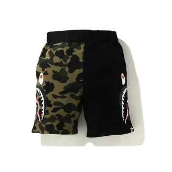 A BATHING APE 1st Camo Half Side Shark Sweat Shorts