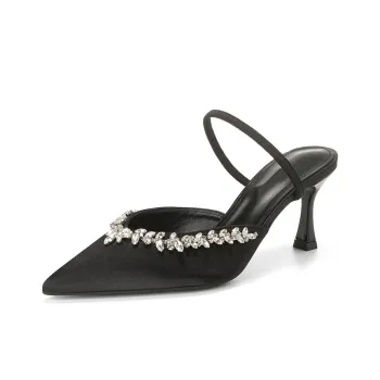KATHRYN WILSON Closed Toe Slippers Women's