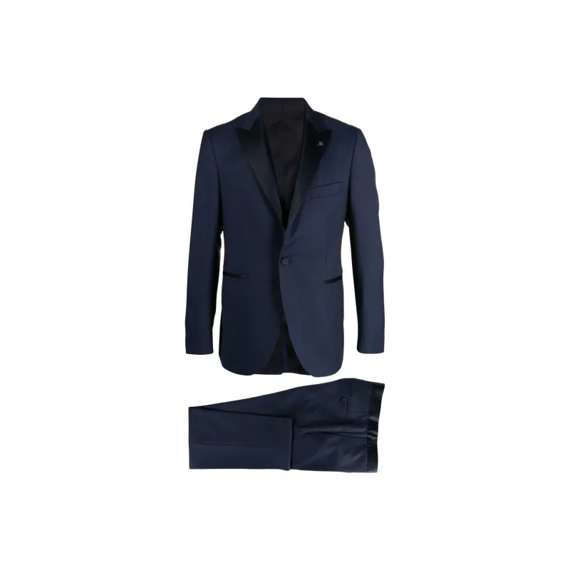 Tagliatore Brooch detail Suit-0
