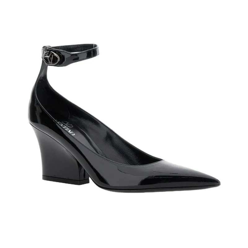 Valentino Logo Plaque Pointed Toe Pumps-2