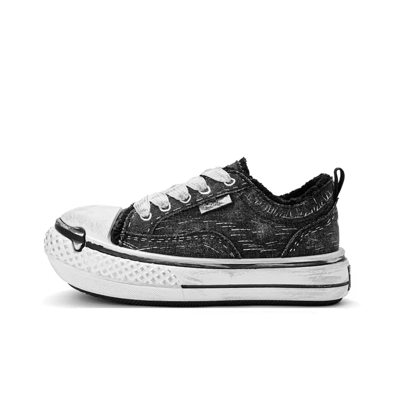 TALKING TOM Low Top Skateboard Shoes Unisex-0