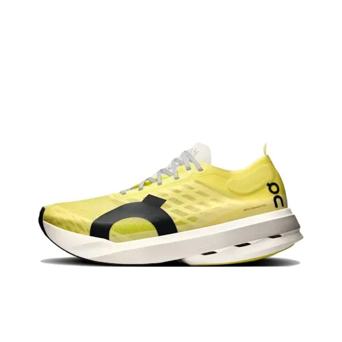 On Cloudboom Strike Anti-Slip Wear-Resistant Low-Top Running Shoes Men's Yellow