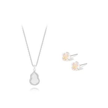 BLANK IN BLANK Chalcedony Necklaces Women's
