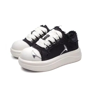 CISSTEG Slip Resistant Shock Absorbers Low Top Skateboard Shoes Unisex White Black
