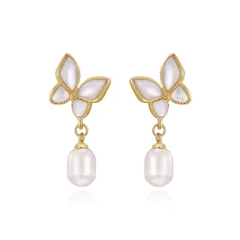 MCK Shell Clip On Earrings Women's