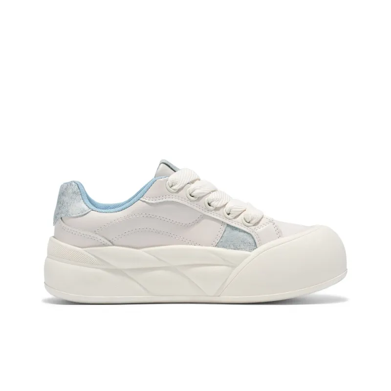 VAEL Lotus Pond At Night Low Top Skateboard Shoes Women's-1