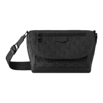 LOUIS VUITTON Pulse Messenger Cow Leather Messenger Bag, Shoulder Bag Women's Black