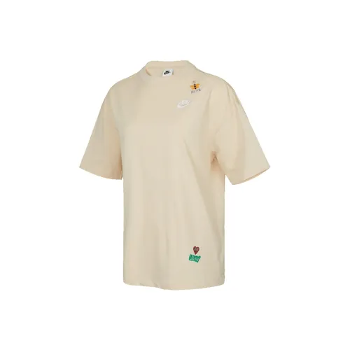 Nike Drop Shoulder Sleeve T Shirt Women's Light Yellow